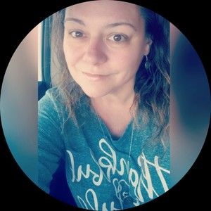 Meet your Posher, Michele